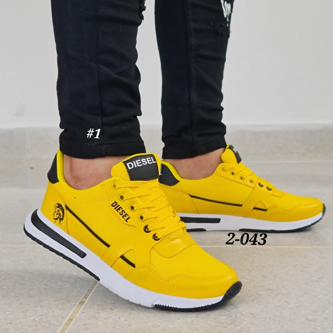 Tenis amarillos para hombre sale