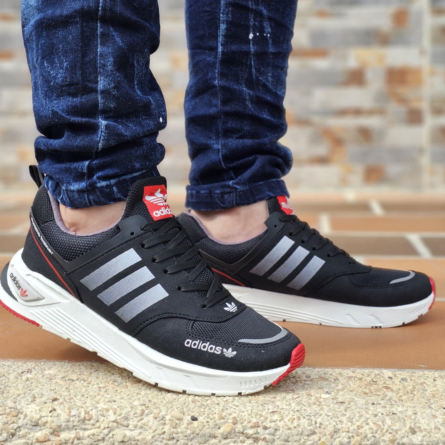 Adidas Run +3 Pares de Medias Gratis