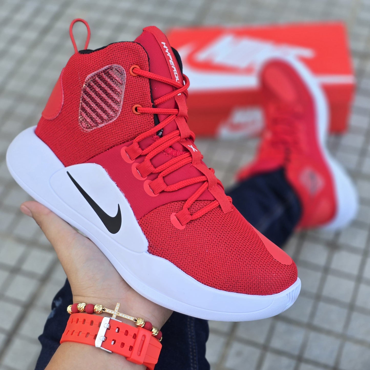 BOTA NIKE JORDAN