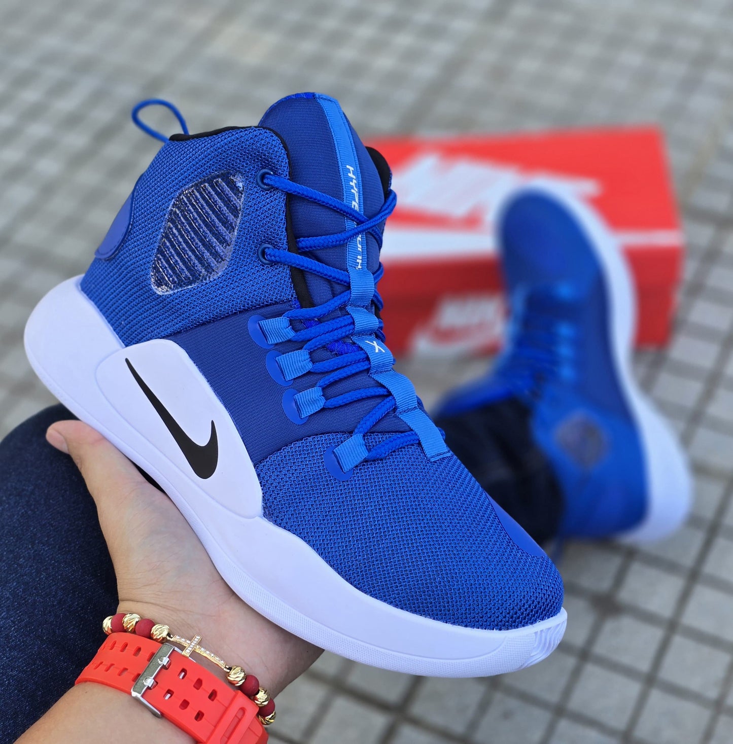 BOTA NIKE JORDAN