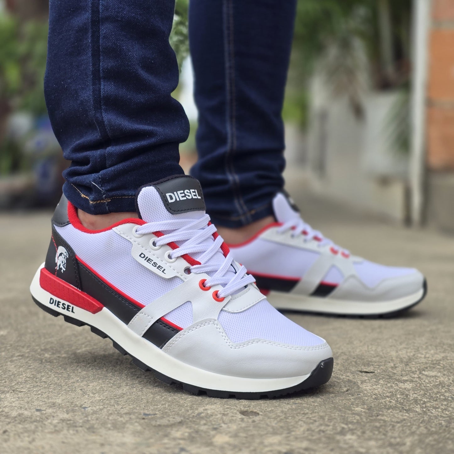 TENIS DIESEL DE CABALLERO +3 Pares de Medias ¡GRATIS!