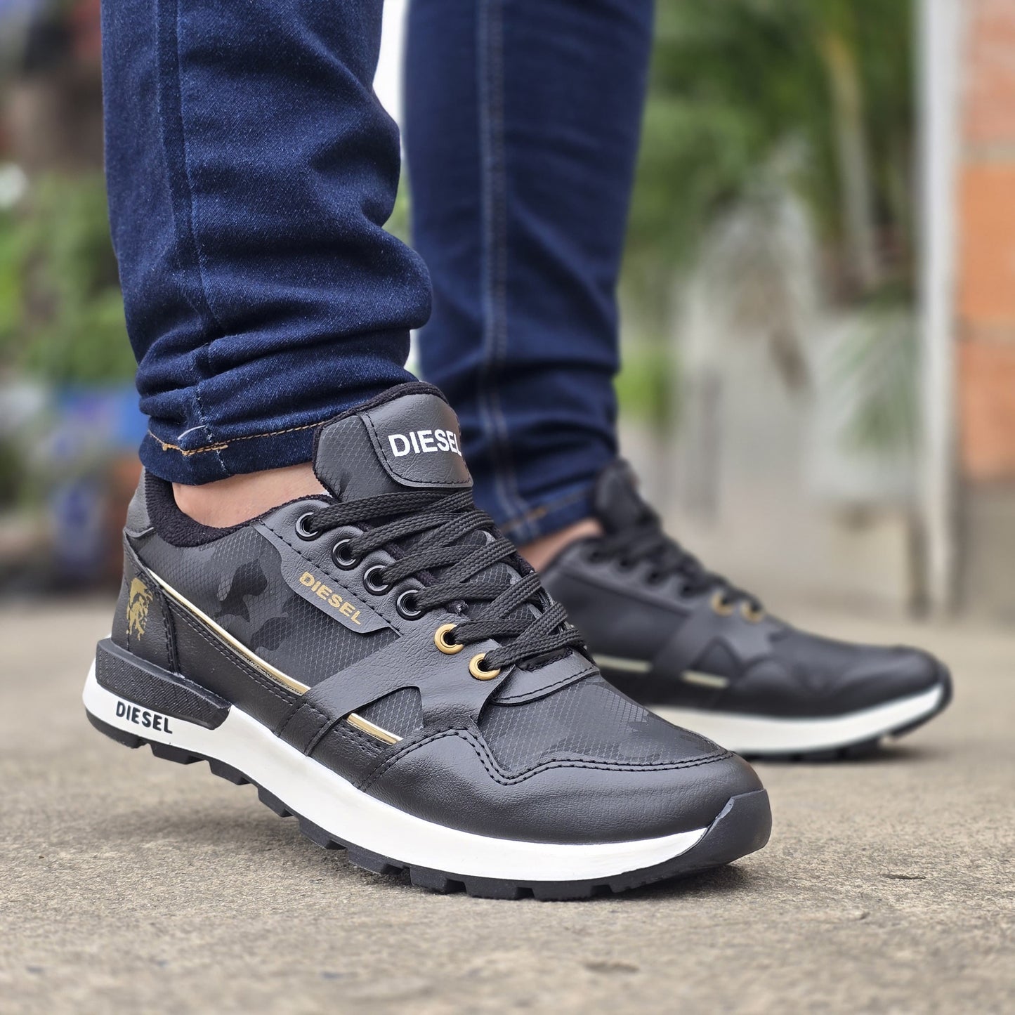 TENIS DIESEL DE CABALLERO +3 Pares de Medias ¡GRATIS!