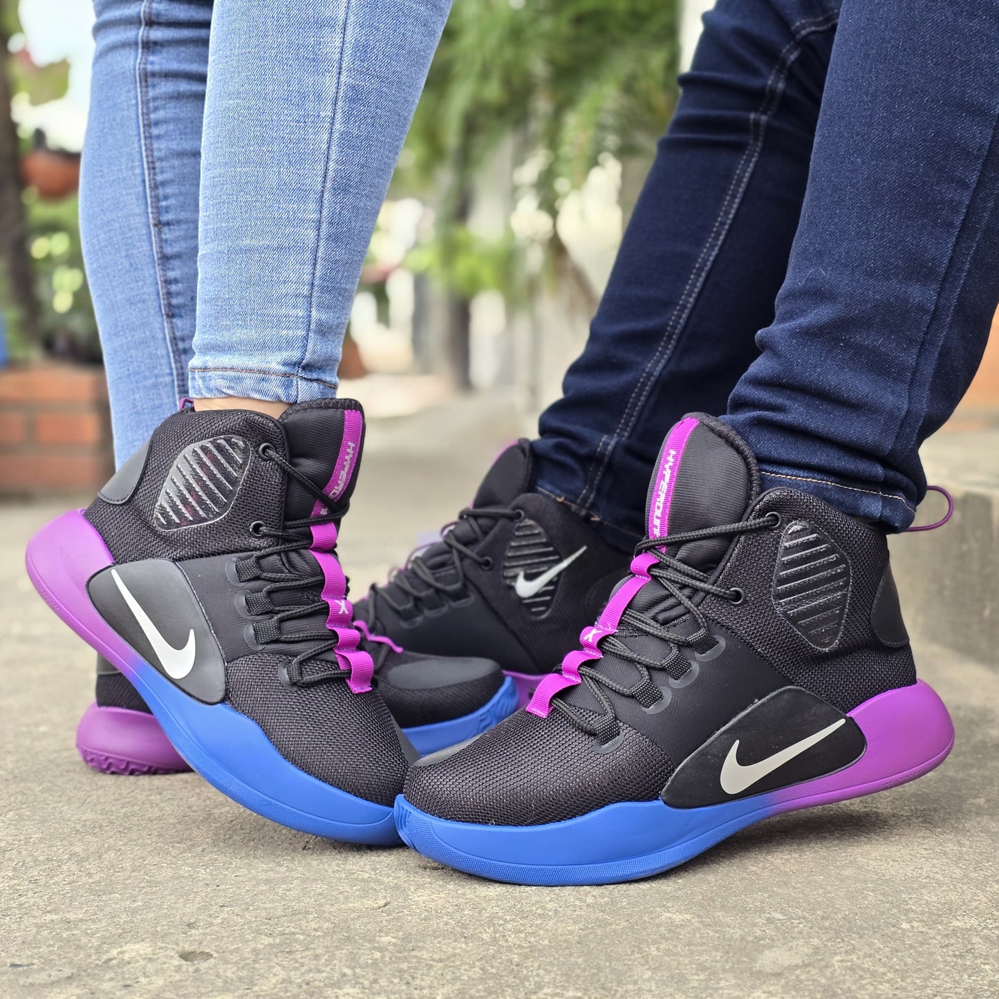 BOTA NIKE JORDAN