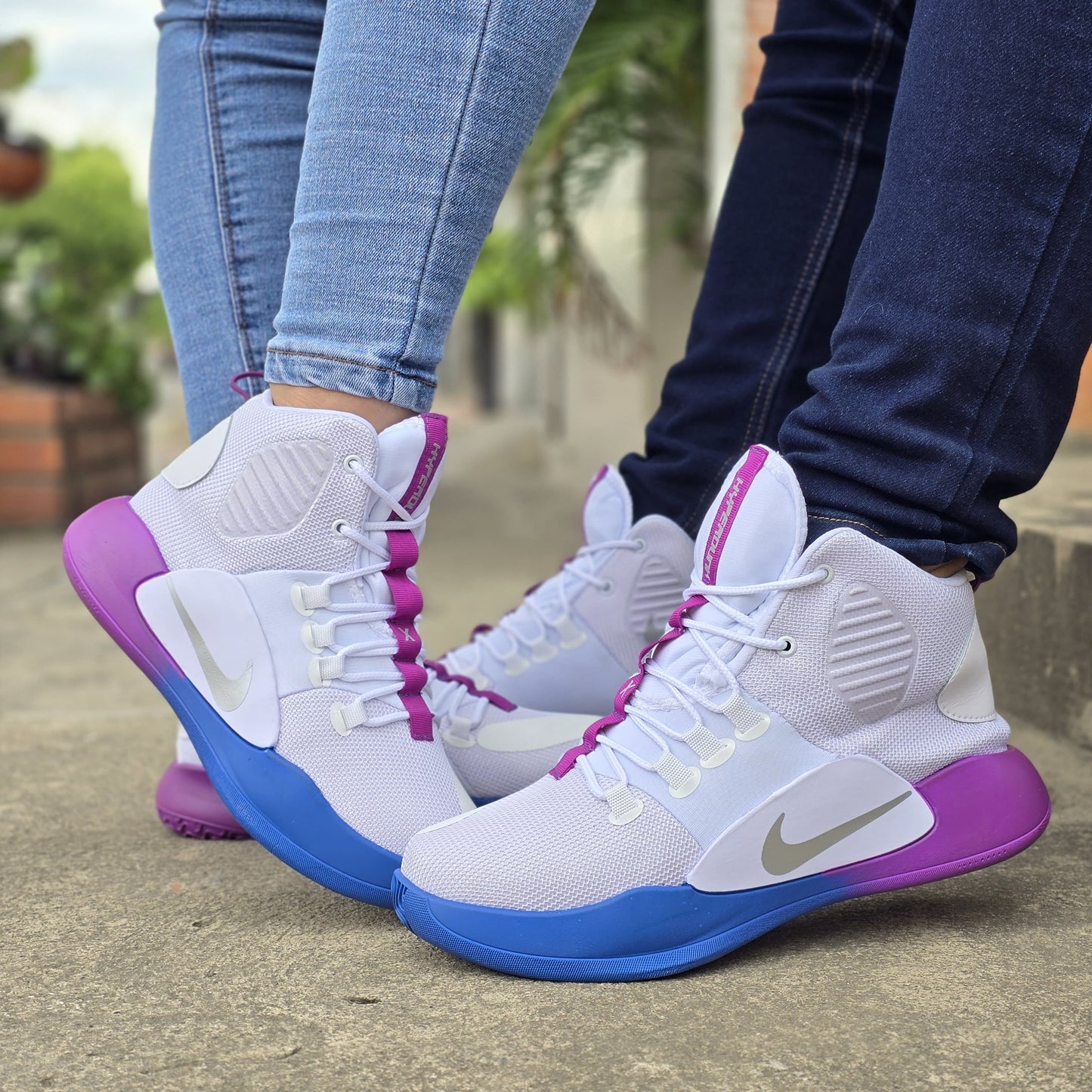 BOTA NIKE JORDAN
