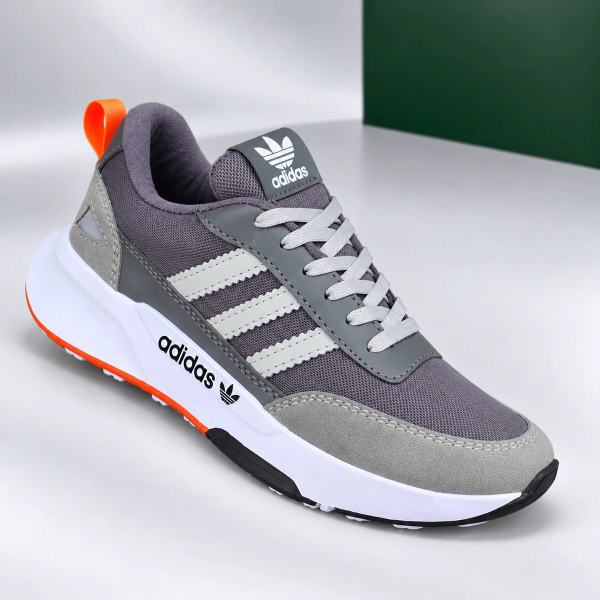 TENIS DEPORTIVO ADI gris
