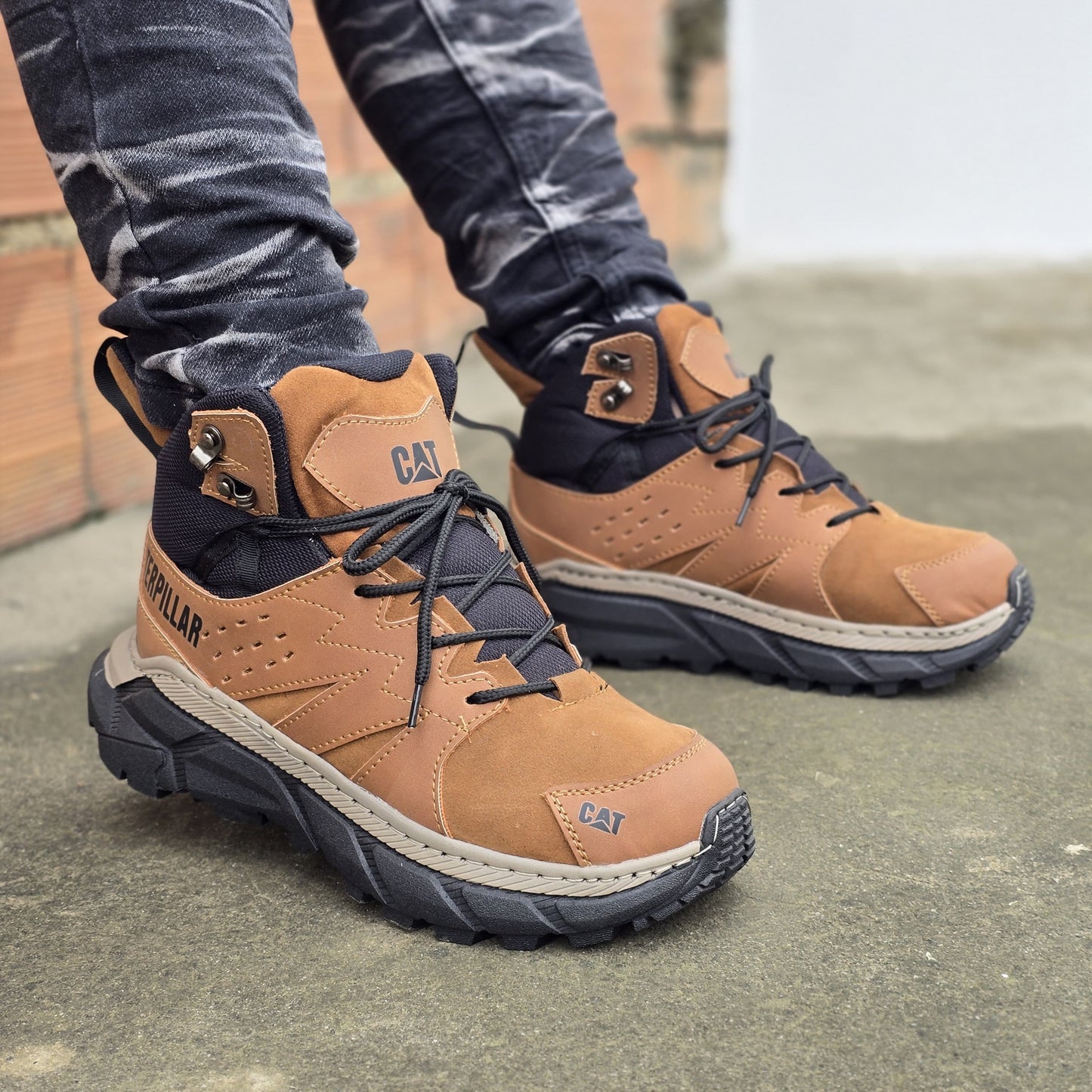 BOTAS CAT COLORADO 2.0 Para Hombre