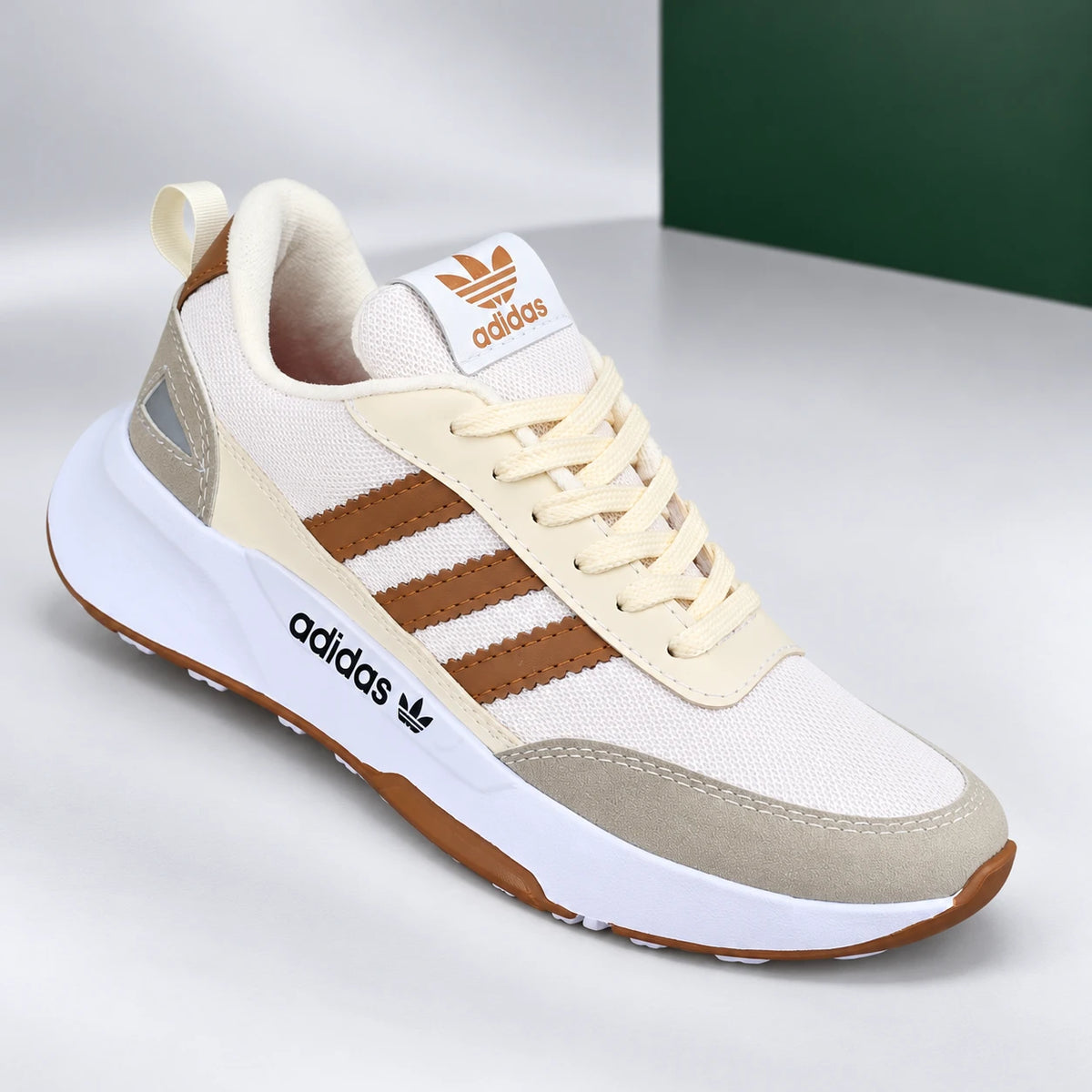 TENIS DEPORTIVO ADI beige